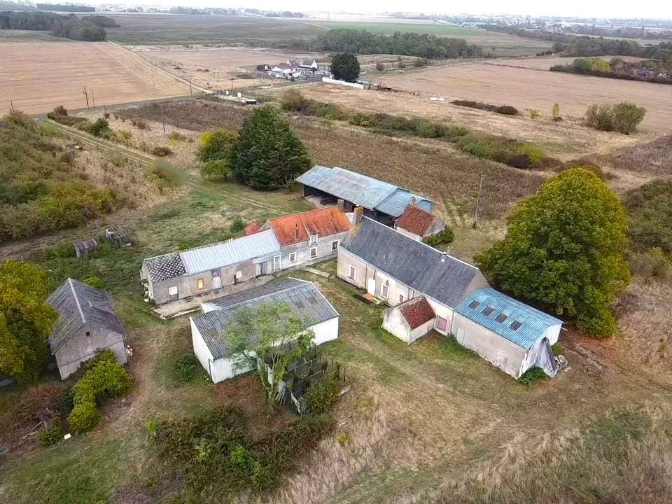 Terres agricoles - 4.5 ha - Ingré