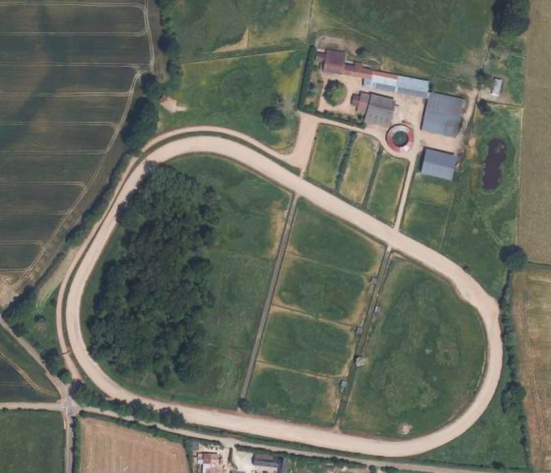 Propriété équestre - 34 boxes - 19.7 ha - Mortagne-au-Perche - Image 10