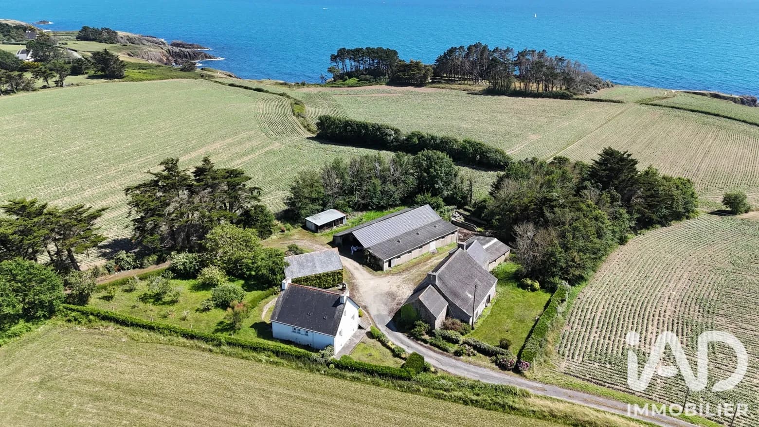Terres céréalières - 9.9 ha - Clohars-Carnoët