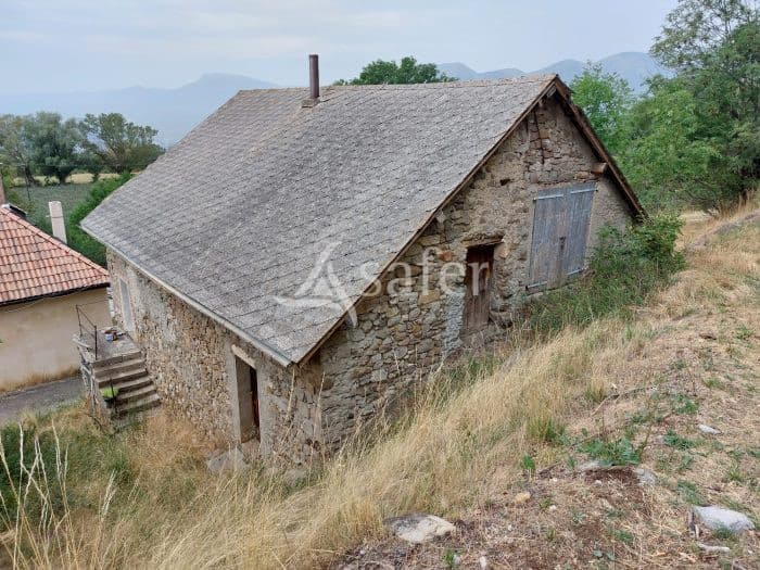 Propriété LA RCOHETTE