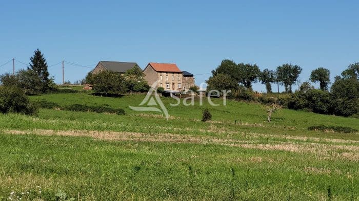 Corps de ferme idéal projet élevage ou tourisme rural à la ferme 2ha50