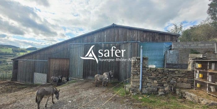 Exploitation agricole avec habitation