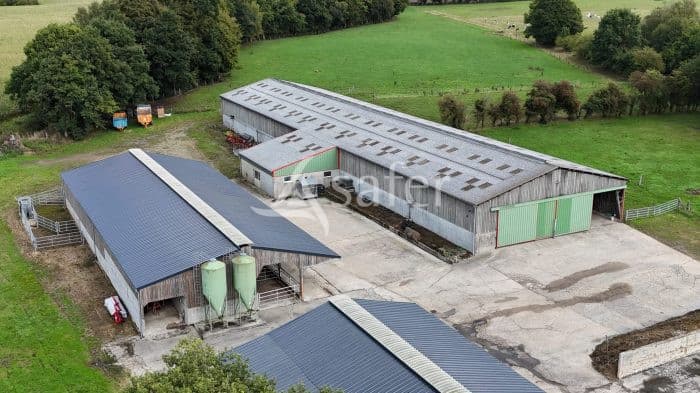 Exploitation d'élevage 112 ha