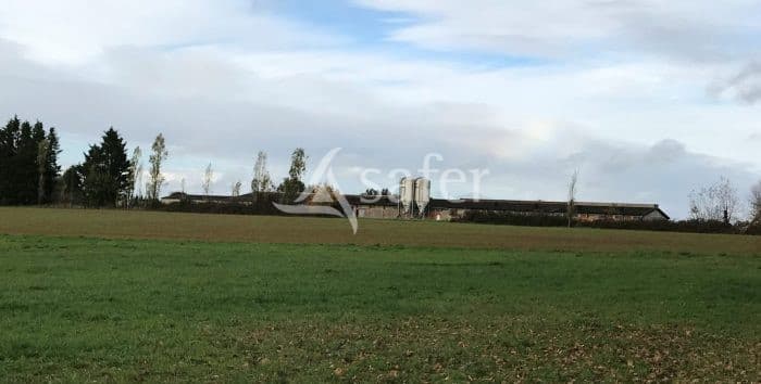 Bâtiment d'élevage sur 6ha aux portes du Périgord noir
