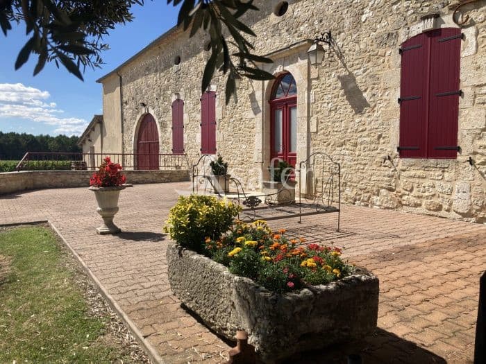 Très belle propriété viticole et agricole sur 36ha