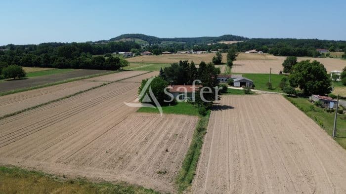 Propriété agricole sur 6ha50