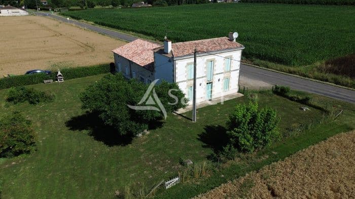 14,5ha de terres de qualité avec maison en pierre et séchoir agricole